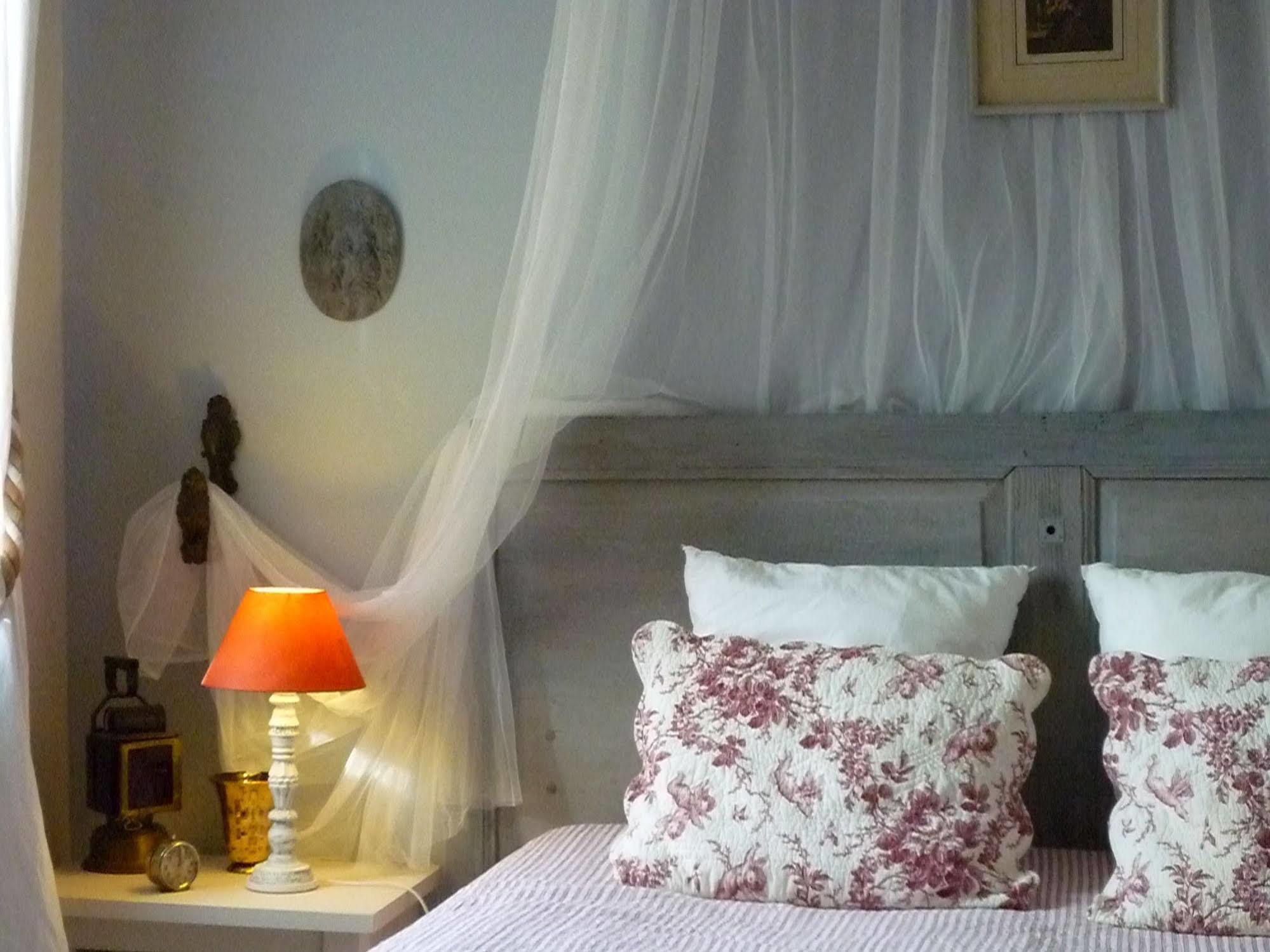 Tautavel L'Ile Aux Mimosas Bed & Breakfast エクステリア 写真